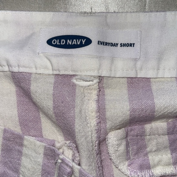 Old Navy Linen Everyday Shorts Lilac Stripe Notch Hem Mid Rise 5” Inseam Sz 2 - Picture 4 of 10